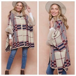 Faux Fur Hooded coat with plaid jacquard